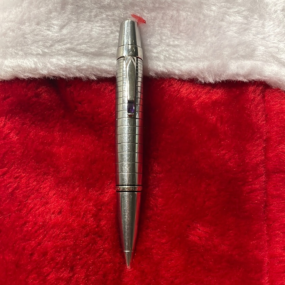 MONTBLANC
Montblanc Boheme Solitaire Platinum Plated Mechanical Pen Amethyst